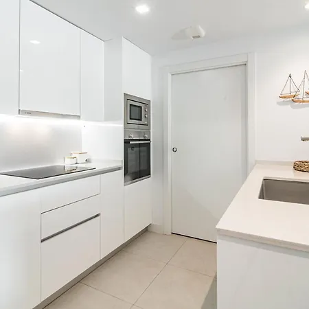 Lme3bb - Modern Flat With A Stunning 50 M² Terrace * Estepona